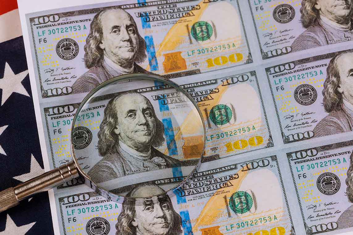How Banks Should Regulate Counterfeit Money